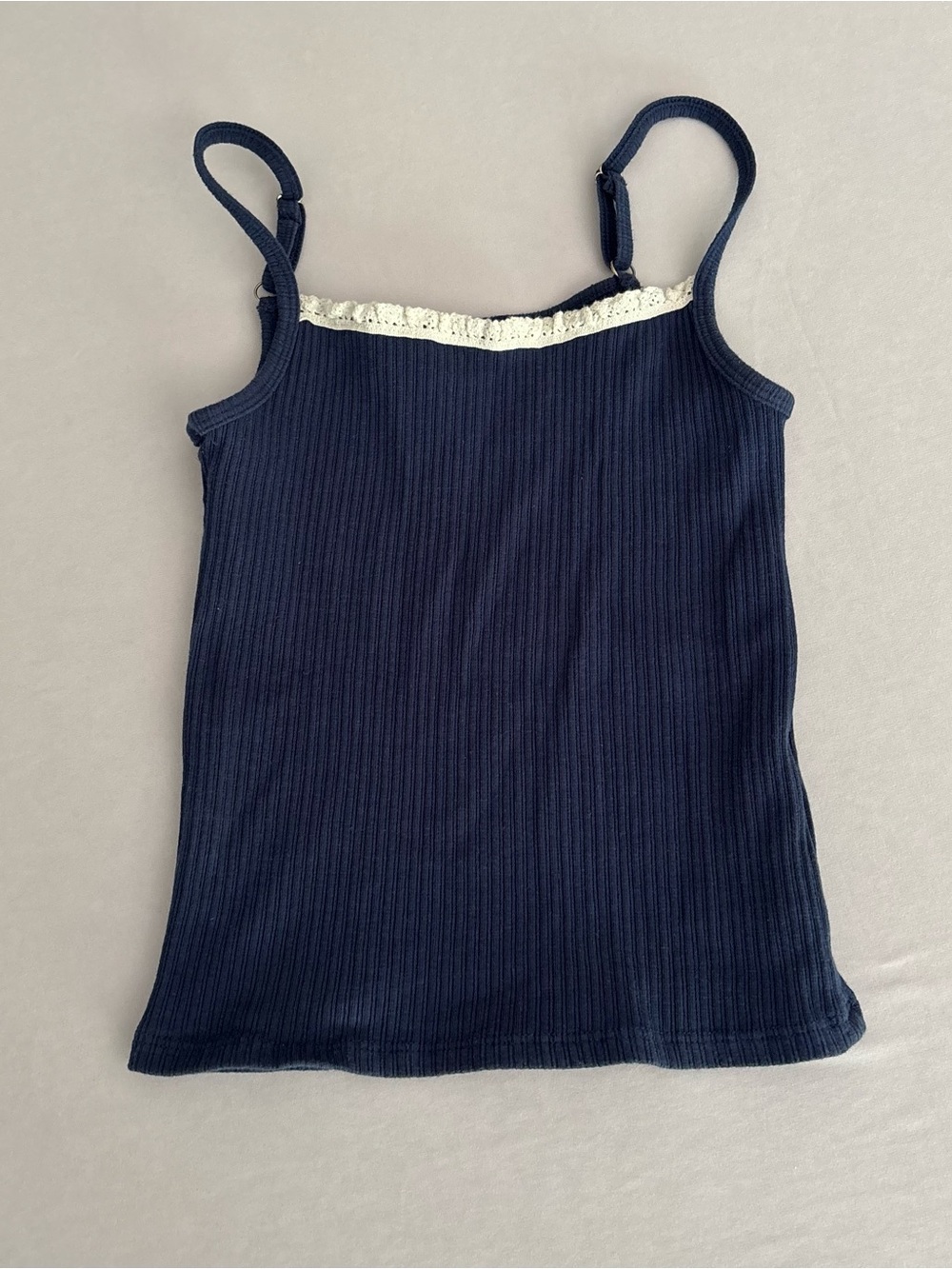 Forever 21 Navy Blue Ribbed Tanktop with White Lace Trim Size S